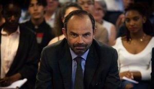 « Il le trouve plouc » : des proches d’Edouard Philippe révèlent son mépris pour Jean Castex