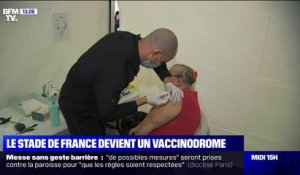 Vaccinodrome au stade de France: les premières doses ont été injectées