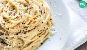 Spaghettis pecorino et poivre (Cacio e Pepe)