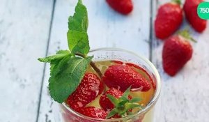Thé glacé fraises et menthe