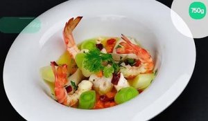 Nage safranée de poisson, crevettes impériales, chorizo et coriandre au bouillon Ariaké