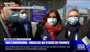 Anne Hidalgo: le vaccinodrome du Stade de France est "un exemple pour tout le pays"