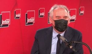 François Bayrou : "Ce n'est pas gagner que de se refermer"