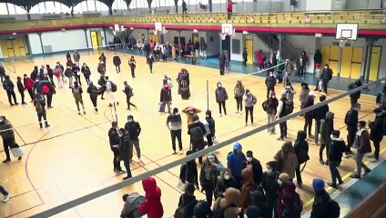 Une "victoire" pour les migrants du gymnase Japy
