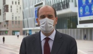 Déclaration du Premier ministre depuis le centre de vaccination de Paris La Défense Arena