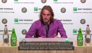 Roland-Garros - Tsitsipas : "Ému d'être parvenu jusqu'ici"