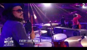 Texas interprète un medley de ses tubes à "La Fête de la musique"