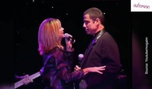 John Travolta et Olivia Newton-John de Grease chantent ensemble