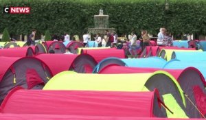 Paris : 400 personnes sans-abri installées dans des tentes place des Vosges