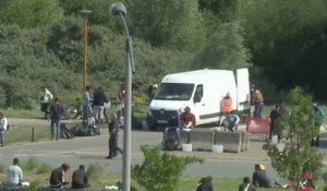 A Calais, les migrants espèrent rejoindre le Royaume-Uni
