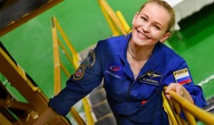 DIRECT | Une actrice et un réalisateur russes s'envolent vers l'ISS