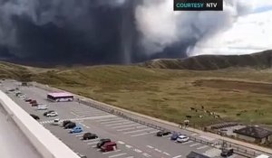 Japon : Éruption du Mont Aso !
