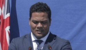 COP26 : Un ministre des Tuvalu se filme les pieds dans l’eau pour alerter sur la montée des océans