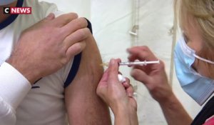 Vaccination : Moderna, Pfizer, ou les deux ?