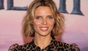 VOICI - Sylvie Tellier prête pour Koh-Lanta ? Son message à Denis Brogniart !