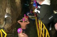Nager dans l'antre de la terre : des Polonais plongent au fond d'une mine d'argent
