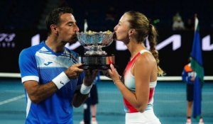 Open d'Australie 2022 - Kristina Mladenovic vainqueure du double mixte avec Ivan Dodig : "Remporter un 8e titre de Grand Chelem, c'est trop bien !"
