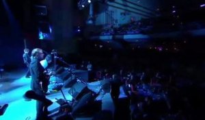 Johnny Marr plays 'How Soon Is Now' at the NME Awards 2013