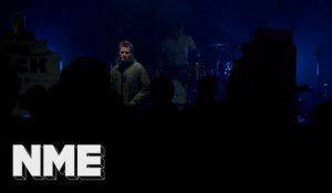 Liam Gallagher plays 'Wall Of Glass' live | VO5 NME Awards 2018