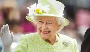 La reine saluée pour son rôle dans la lutte contre le r@cisme au Royaume-Uni: "Tenue dans le cœur