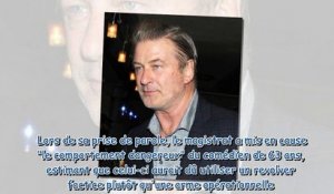 Tir mortel d'Alec Baldwin - la famille de la victime porte plainte contre l'acteur