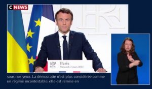 Emmanuel Macron : «La guerre en Europe n'appartient plus aux livres d'histoire, elle est là sous nos yeux»