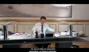Présidentielle : Après la lettre , Emmanuel Macron publie sur les réseaux sociaux son premier clip de campagne tourné dans les couloirs de l'Elysée