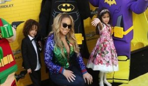 Vidéo : En concert, Mariah Carey offre à son public en duo avec... ses jumeaux
