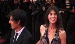 VIDEO PUBLIC : Le tapis rouge de clôture du Festival de Cannes