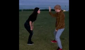 La danse de Courteney Cox et Ed Sheeran