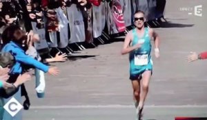 Le zapping du 05/10 : un coureur finit son marathon avec ses attributs masculins à l'air