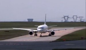 Enquête exclusive - Roissy CDG  un aéroport sous très haute surveillance - M6 - 24 06 18