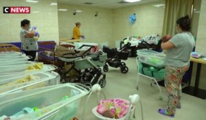 Guerre en Ukraine : une nurserie accueille des bébés nés de GPA