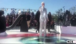 Vidéo : Katy Perry : Une tenue brillant de mille feux pour son concert privé !