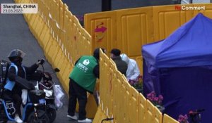 Des quartiers de Shanghai barricadés face à la résurgence de la pandémie