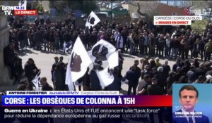 Corse : les images de la foule à Cargèse, quelques minutes avant les obsèques d'Yvan Colonna