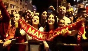 Les joueurs de la Macédoine du Nord accueillis en héros à Skopje