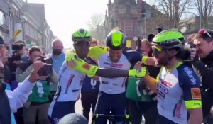 Gand-Wevelgem 2022 - Biniam Girmay remporte le Gand-Wevelgem et devient le premier Érythréen à remporter une classique