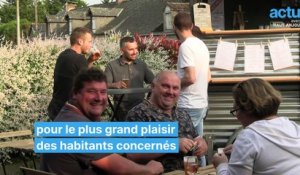 Avec son bistrot ambulant, il ambiance les communes rurales