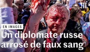 L'ambassadeur de Russie en Pologne aspergé de faux sang lors d'une cérémonie du 9-Mai