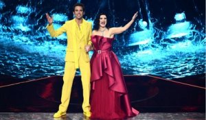 VOICI : Eurovision 2022 : Mika moqué par Laurence Boccolini pour sa tenue, elle fait hurler de rire les internautes