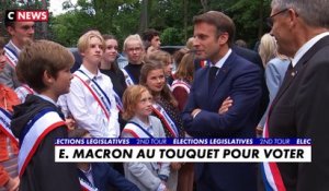Élections législatives : Emmanuel Macron est arrivé au Touquet pour voter