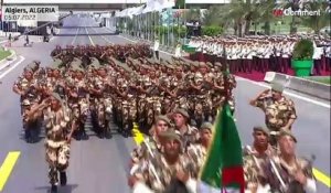 Algérie : la parade pour le 60ème anniversaire de l’indépendance