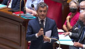 Gérald Darmanin tacle Marine Le Pen pour avoir quitté l'hémicycle avant la fin des questions au gouvernement