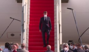 Emmanuel Macron est arrivé sur le sol algérien pour une visite officielle de trois jours