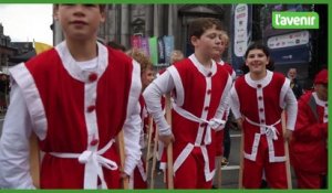 Namur: joute des écoliers pour les fêtes de Wallonie