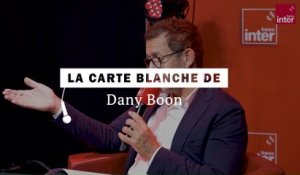 Dany Boon lit "Le plaisir des sens" de Raymond Devos - La carte blanche #Totémic