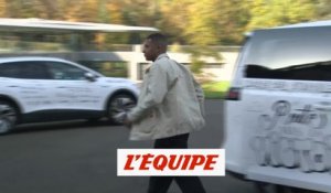 Benzema, Mbappé, Lloris et leurs coéquipiers sont arrivés à Clairefontaine - Foot - CM 2022 - Bleus