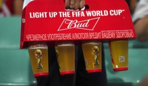 Les fans s'insurgent après que la bière ait été bannie de la Coupe du monde