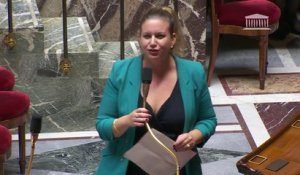 Mathilde Panot se dit "très émue" après le vote des députés en faveur de l'inscription de l'IVG dans la Constitution